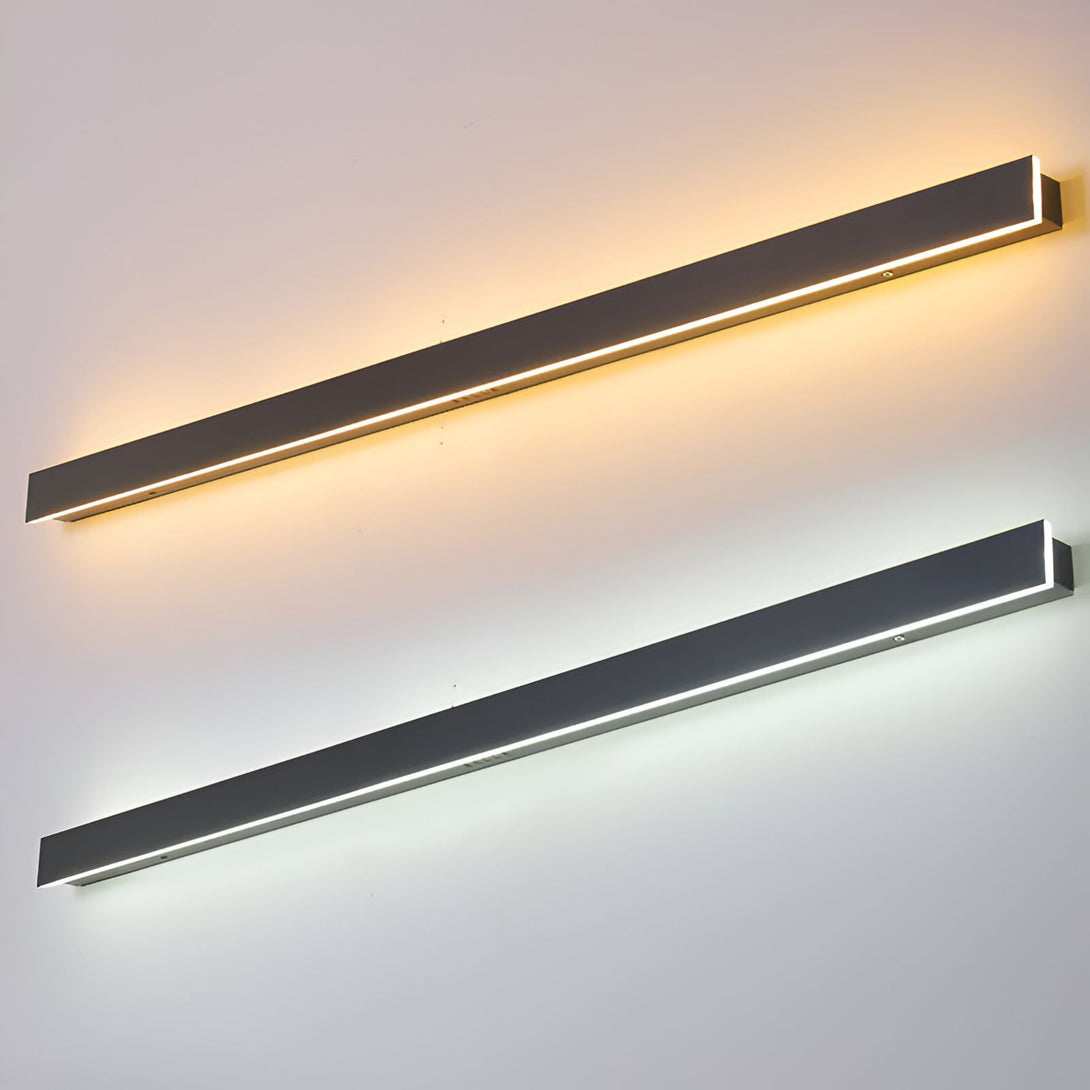 Deux appliques murales LED noires de forme rectangulaire émettant une lumière chaude et une lumière blanche. AM-2720633216,AM-3830779852,AM-618964516X,