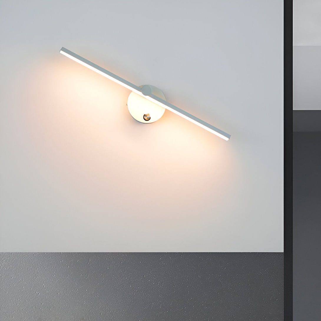Une applique murale blanche avec une lumière chaude. ME-6834158499,ME-298807044X,ME-9594073322,ME-5425764731,ME-4242394632,ME-8956104360,ME-6143226717,ME-8366071057,ME-6572957039,ME-7723649002,ME-2300392488,ME-4531599233,ME-2192844751,ME-7933107605,ME-947367516X,ME-0064659658,ME-6794960591,ME-1580687326,