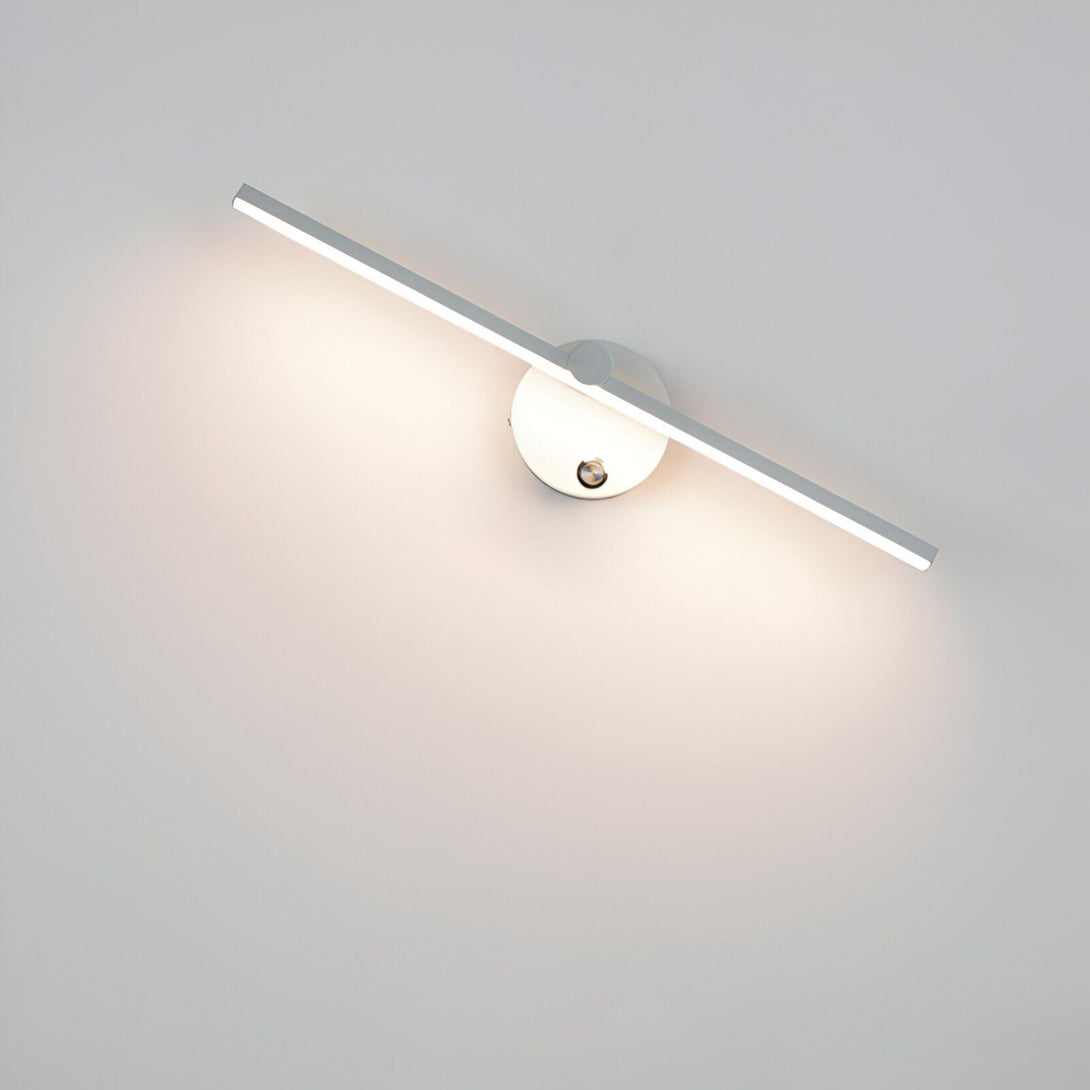 Une applique murale blanche avec deux tubes lumineux LED. ME-6834158499,ME-298807044X,ME-9594073322,ME-5425764731,ME-4242394632,ME-8956104360,ME-6143226717,ME-8366071057,ME-6572957039,ME-7723649002,ME-2300392488,ME-4531599233,ME-2192844751,ME-7933107605,ME-947367516X,ME-0064659658,ME-6794960591,ME-1580687326,