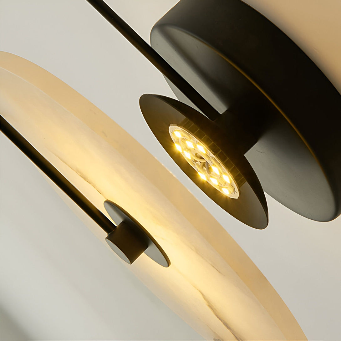 Une applique murale en marbre noir et blanc avec une lumière LED intégrée. NA-4097404784,NA-2974006701,NA-832145366X,NA-8668627538,