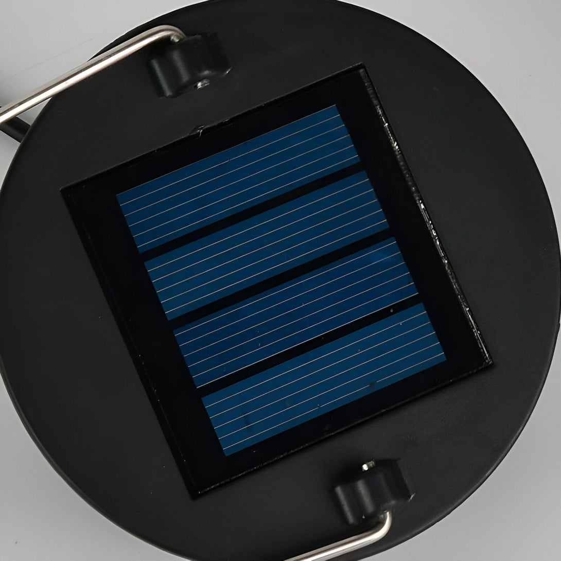 Le Luminaire Extérieur Solaire Jardin est un produit qui permet d'éclairer votre jardin de manière écologique et économique. Il est équipé d'un panneau solaire qui recharge la batterie pendant la journée, et d'une LED qui s'allume automatiquement la nuit. Le luminaire est fabriqué en acier inoxydable et en verre, ce qui le rend résistant aux intempéries. Il est également facile à installer et à utiliser. SU-0023998237,