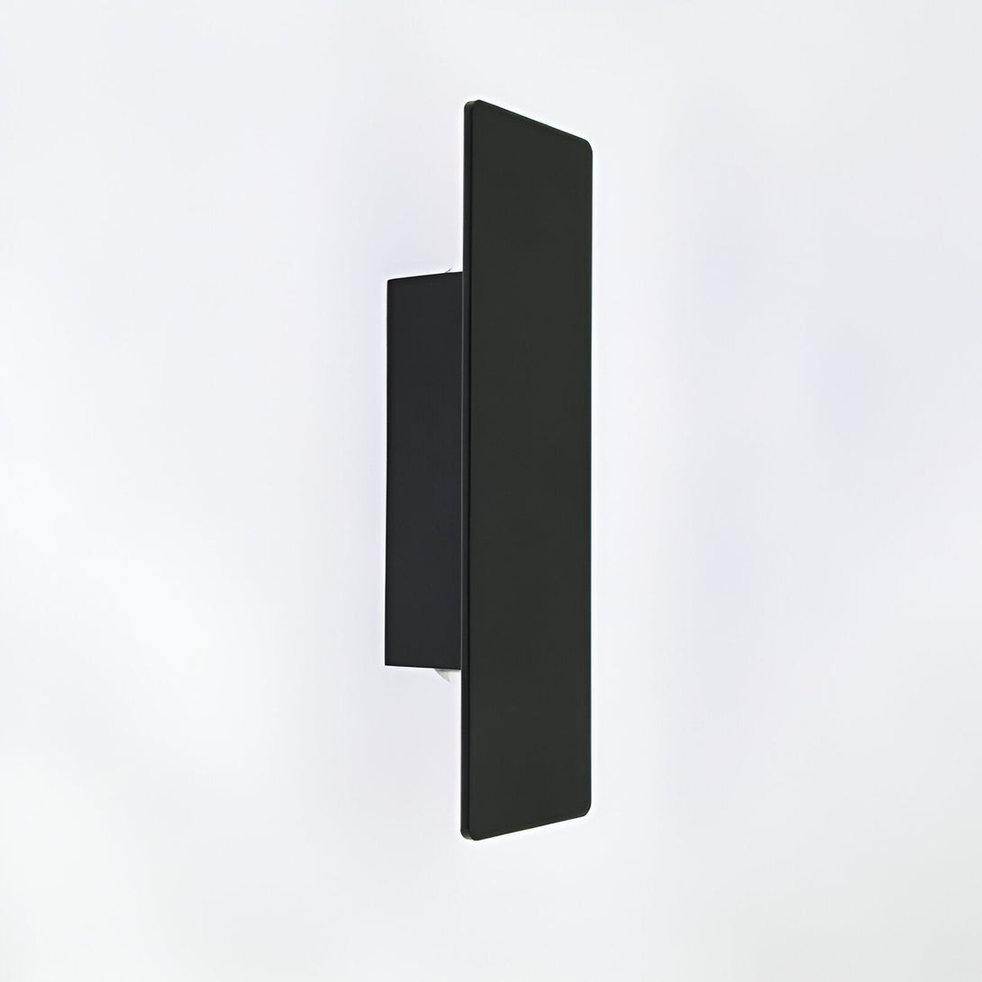 Une applique murale de salle de bain élégante et moderne. Cette applique murale est fabriquée en aluminium de haute qualité et est disponible en noir mat. Elle est dotée d'un diffuseur en verre opale qui fournit une lumière douce et diffuse. Cette applique murale est idéale pour une utilisation dans les salles de bains, les couloirs ou les autres pièces de la maison. TY-7033508808,TY-8211956470,TY-964686211X,TY-5755994811,TY-9769370177,TY-6844157703,TY-726779890X,TY-9707577746,