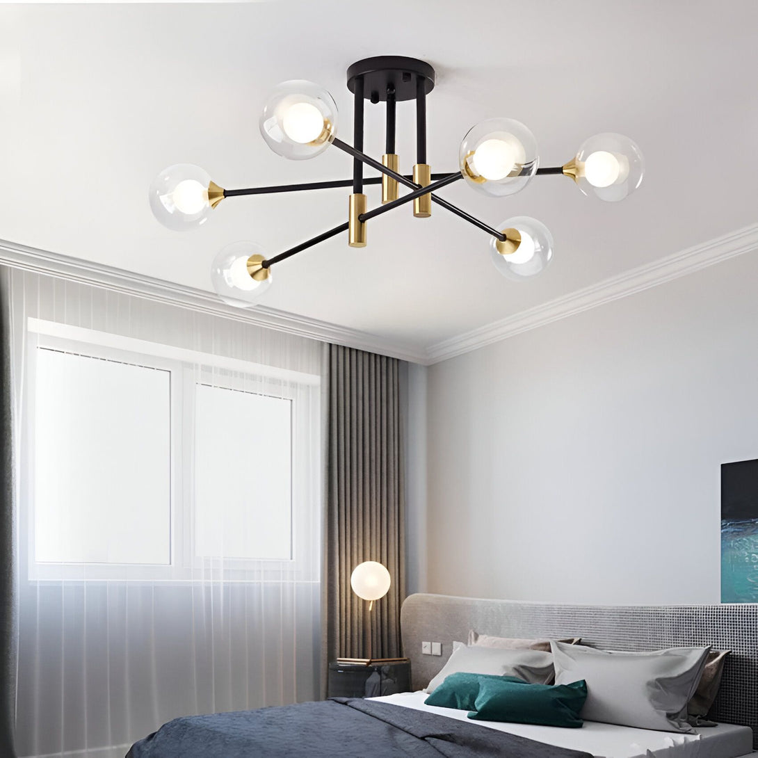 Un plafonnier noir avec six globes en verre transparent. NE-5806650421,NE-7799522623,NE-7437635623,NE-2735111245,