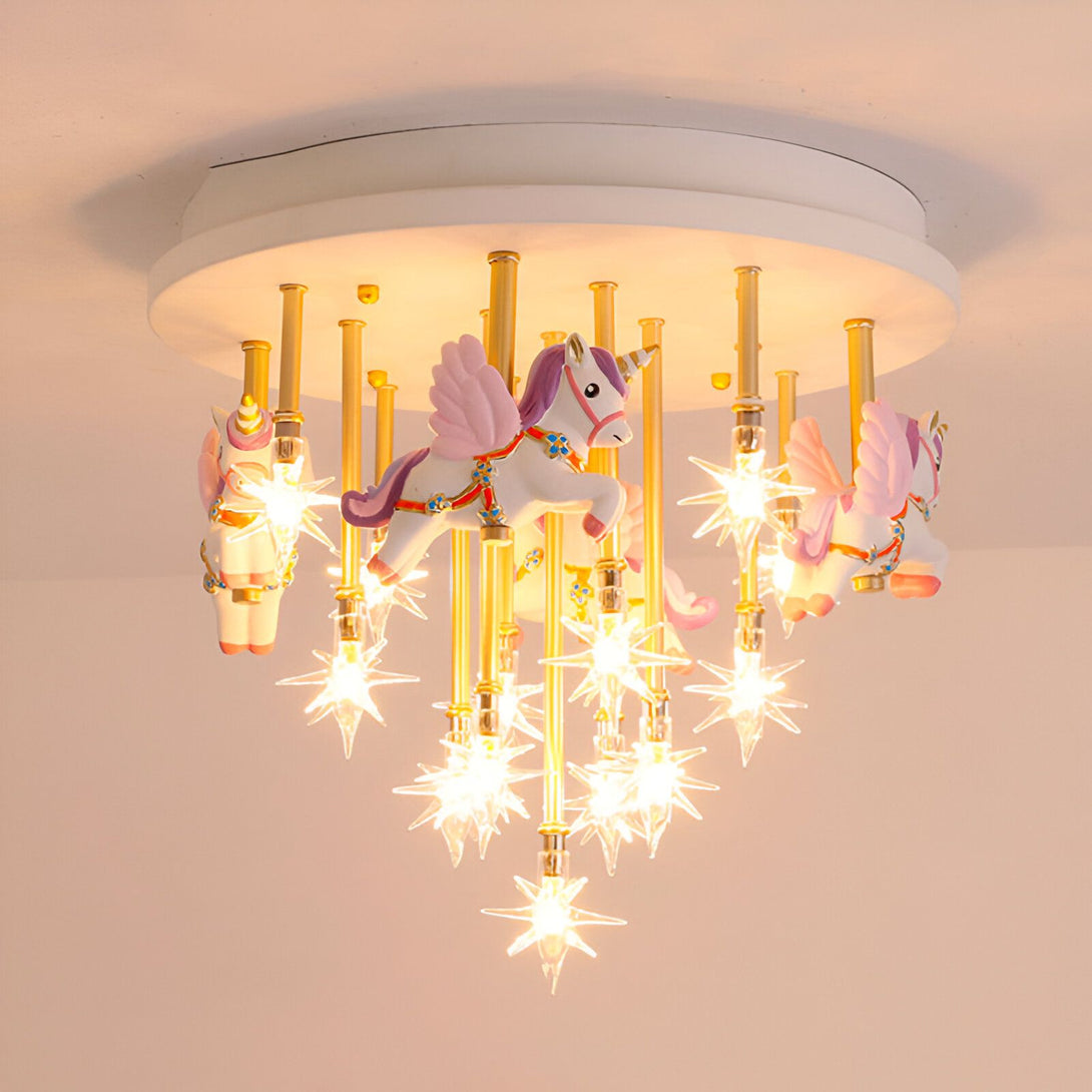 L'image représente un carrousel de licornes. Il y a cinq licornes, chacune avec une crinière et une queue colorées. Les licornes sont suspendues à des chaînes dorées et ont des ailes blanches. Le carrousel est éclairé par des lumières LED. BE-9183421793,BE-3479320163,BE-6668561217,BE-2002200505,BE-8618511196,BE-1407408461,BE-0246127430,BE-9762690311,BE-6020376060,BE-6910827538,BE-4297456265,BE-4751097350,BE-7992191374,BE-3092299914,BE-0546137628,BE-6110654736,