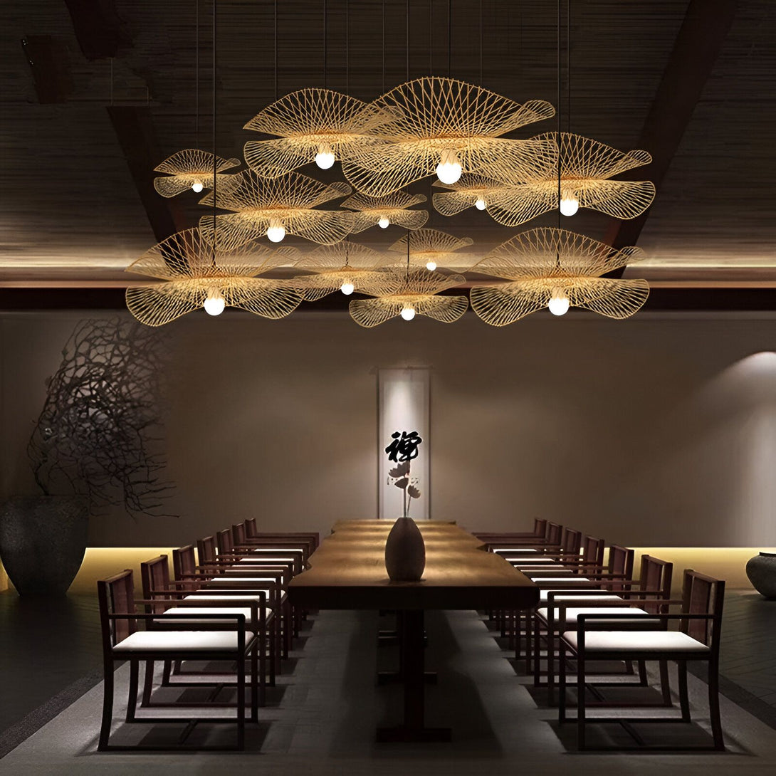 Suspension luminaire bohème en bambou tressé main. Cette suspension bohème en bambou tressé main est fabriquée à partir de matériaux naturels et durables. Elle est dotée d'un design unique et élégant qui s'intégrera parfaitement à votre intérieur. SA-3870349573,SA-2370069996,SA-1886852669,SA-5300493295,